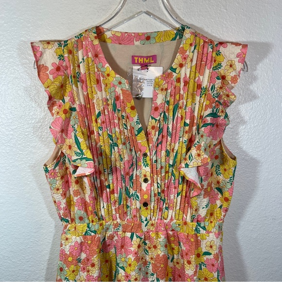 THML dress floral flutter sleeves size M NWT - Picture 2 of 5
